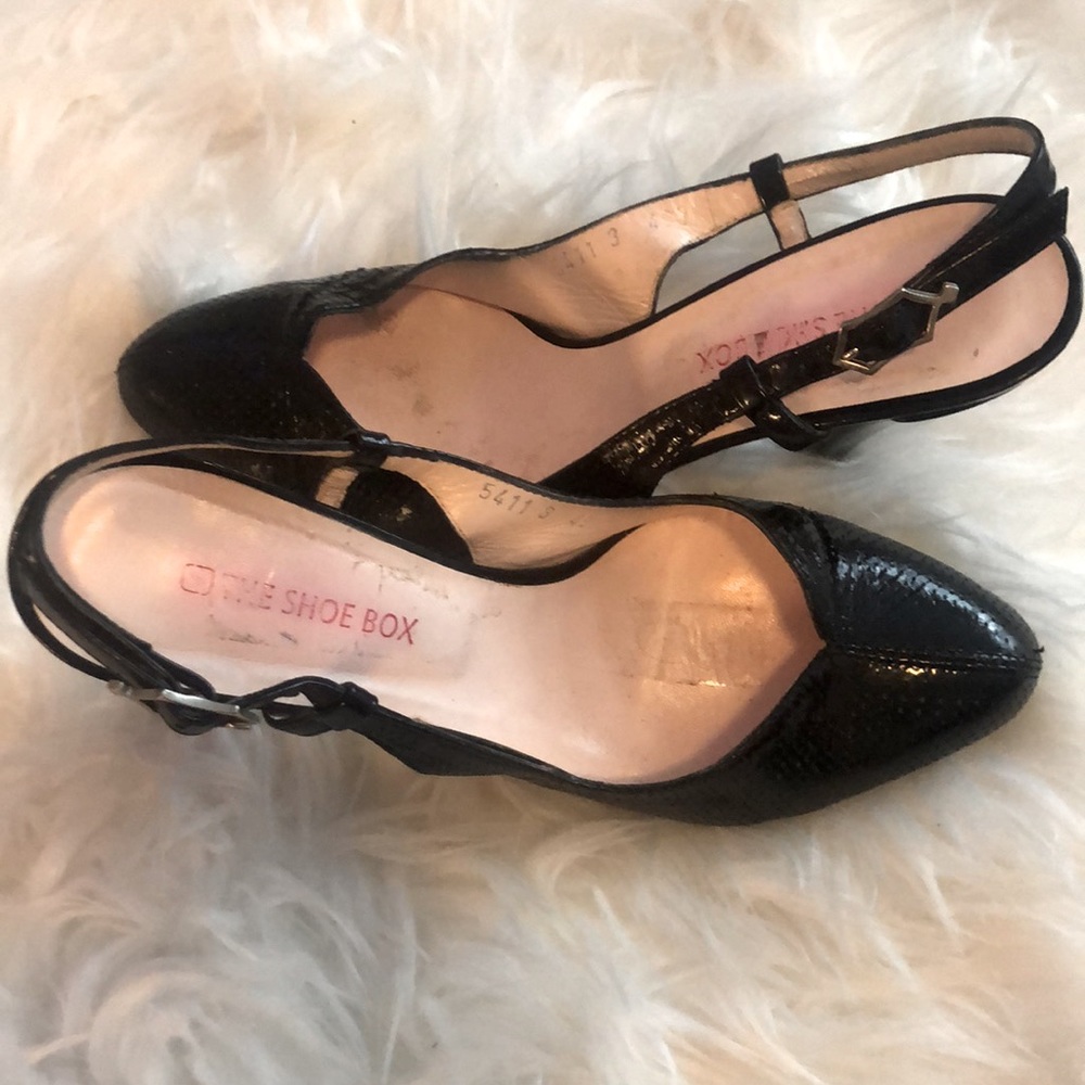The Shoe Box Sling back heel